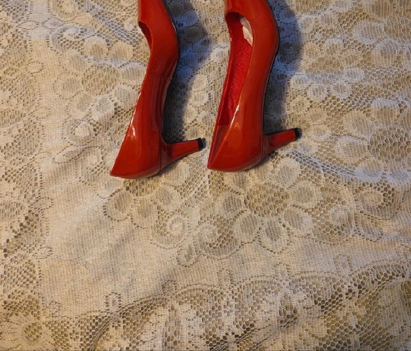 Easy Street Glossy Red Women's Flats - Picture 3 of 5